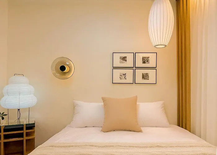 3-minute Walk From Nonhyeon Station, Gangnam, 6 People,coex, Cheongdam, Garosu-gil アパート