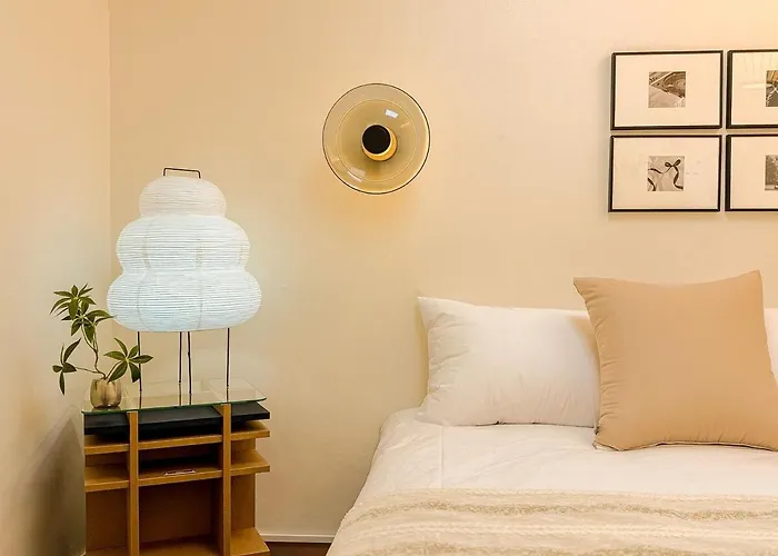 3-minute Walk From Nonhyeon Station, Gangnam, 6 People,coex, Cheongdam, Garosu-gil * ソウル特別市
