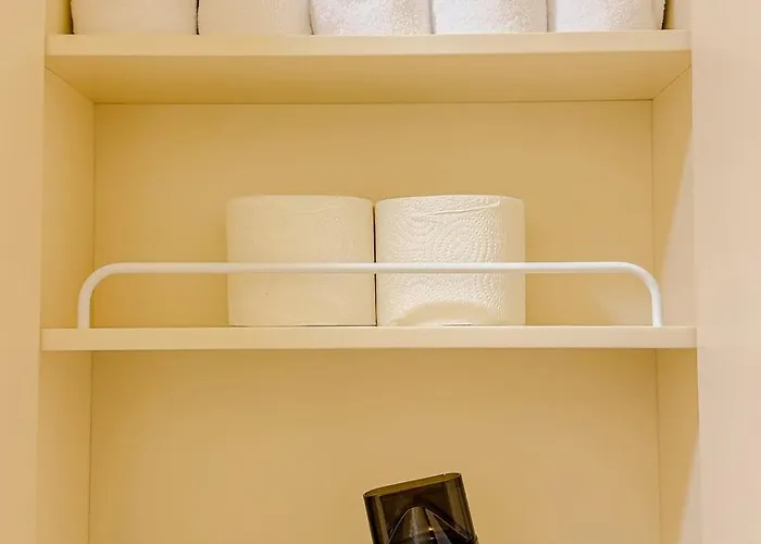 3-minute Walk From Nonhyeon Station, Gangnam, 6 People,coex, Cheongdam, Garosu-gil アパート